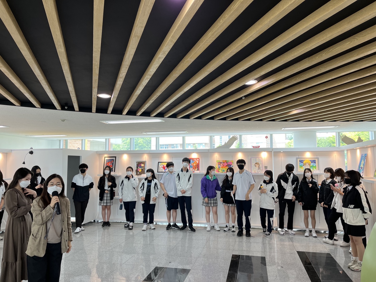 2022 1학기 1학년 종이 일러스트 전 (2022.5.11.)